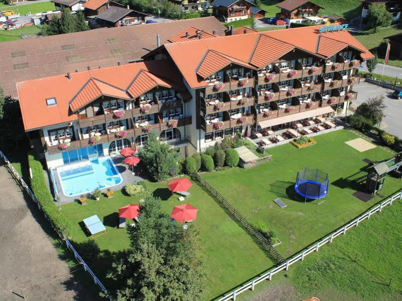 Hotel Simmenhof Lenk Exteriér fotografie